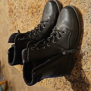 Women's Dr Scholls boots Size 8